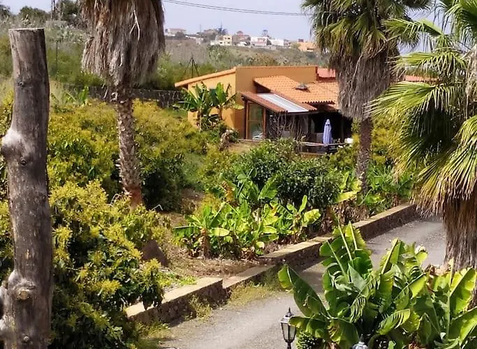 Casa Rústica Con Jacuzzi Сasa de vacaciones *