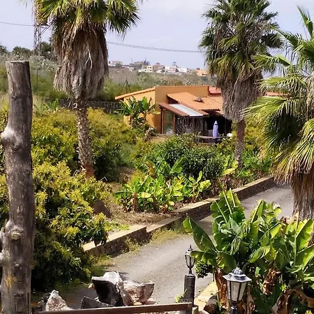 Casa Rustica Con Jacuzzi Дом отдыха *