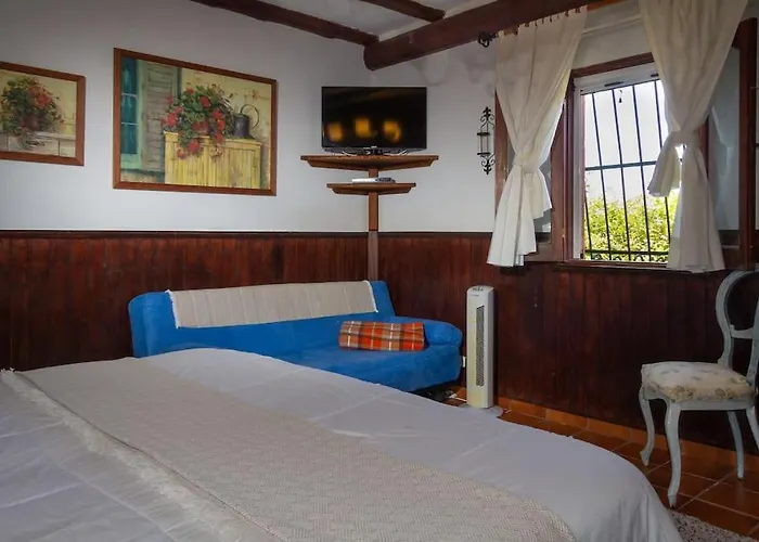 Hébergement de vacances Casa Rustica Con Jacuzzi